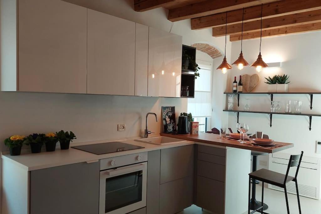 Sui Tetti Di Valeggio - Holiday Apartment Валеджо сул Минчио Екстериор снимка