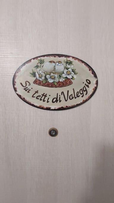 Sui Tetti Di Valeggio - Holiday Apartment Валеджо сул Минчио Екстериор снимка